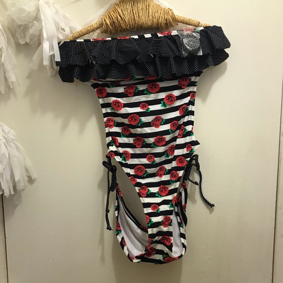 XL String One Piece NWOT Stripped | Floral - Picture 2 of 5